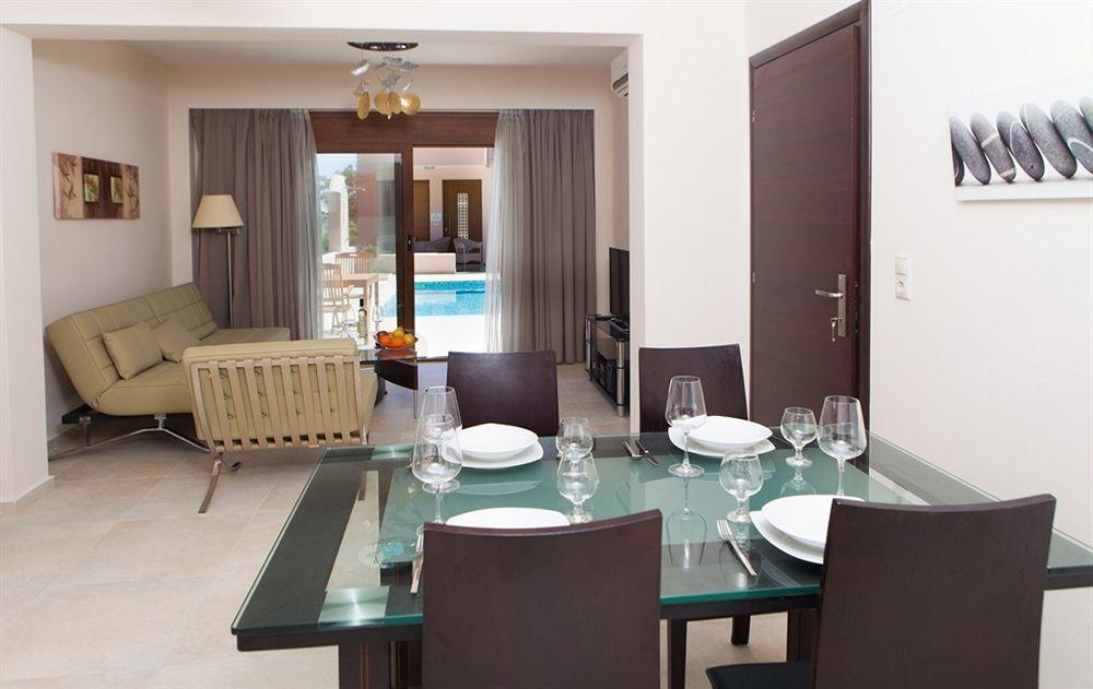 Pantheon Villas & Suites Vlikhádha Eksteriør bilde